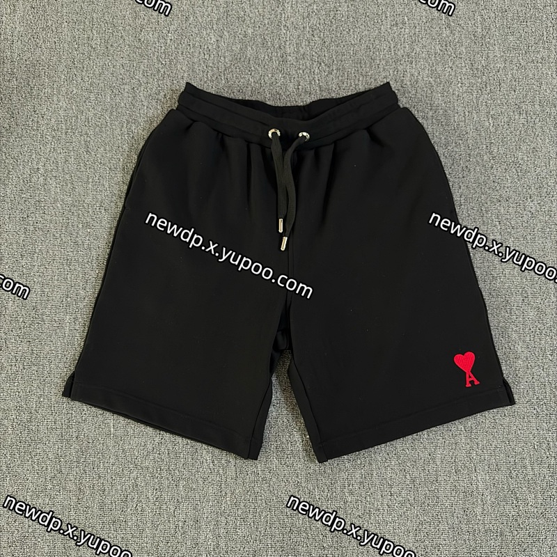 new ami shorts