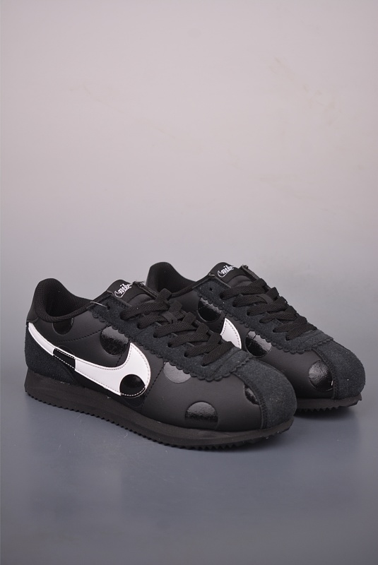 Nike Classic Cortez Leather "Black/White" IR1332-001