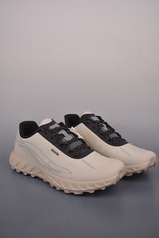 norda 002 Trail-Running Shoes "Ember" 002-M-CINDER